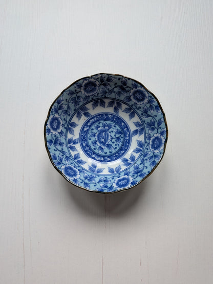 Vintage Japanese Arita Ware Blue/White Floral Ceramic Trinket Dish