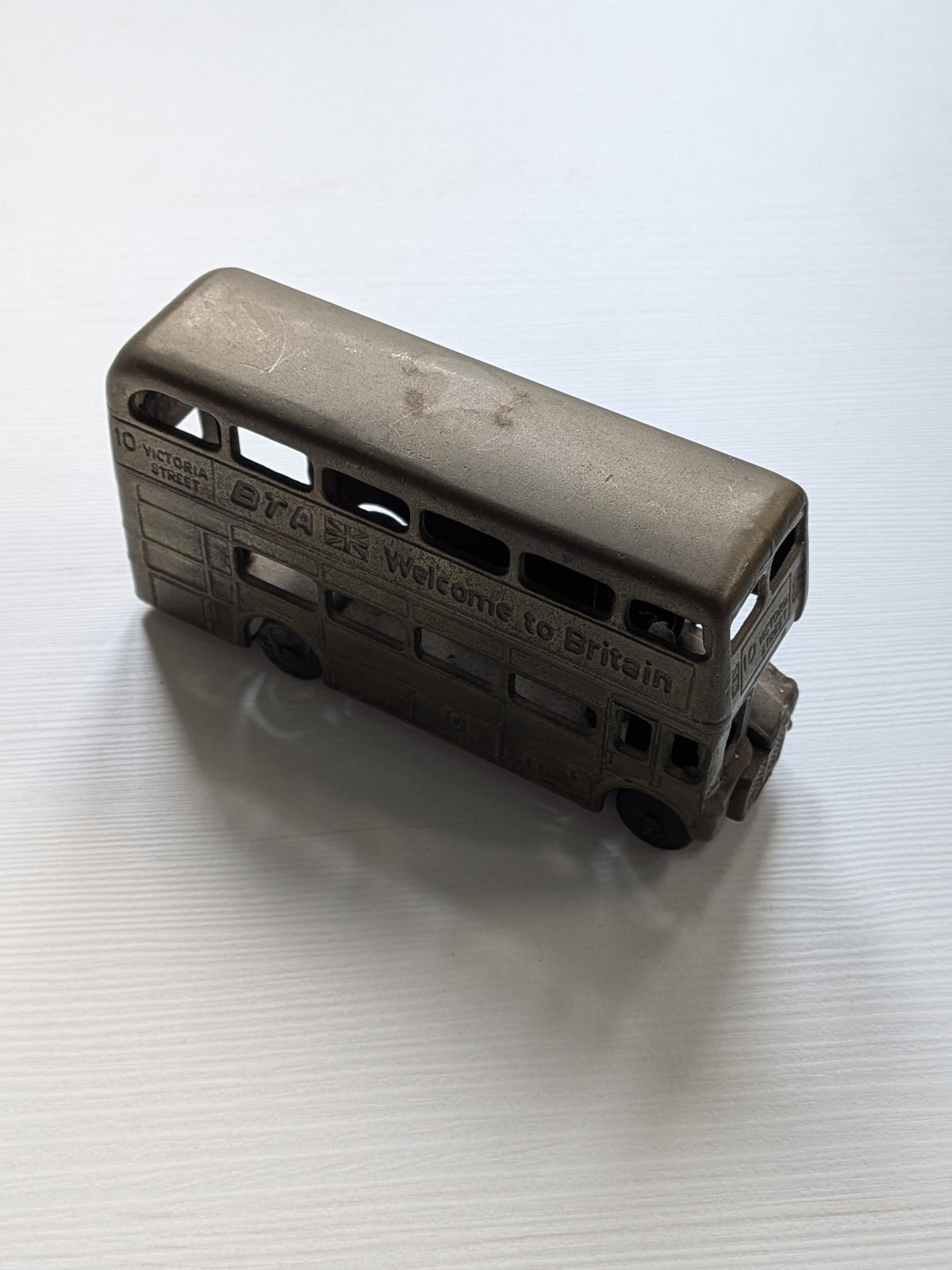 Vintage BTA Welcome to Britain Solid Brass Model Double Decker Bus - See Details
