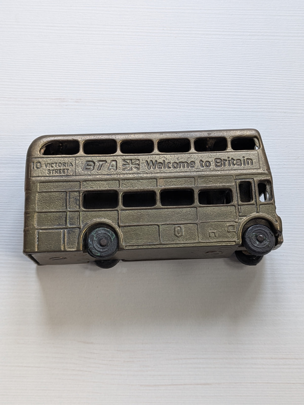 Vintage BTA Welcome to Britain Solid Brass Model Double Decker Bus - See Details