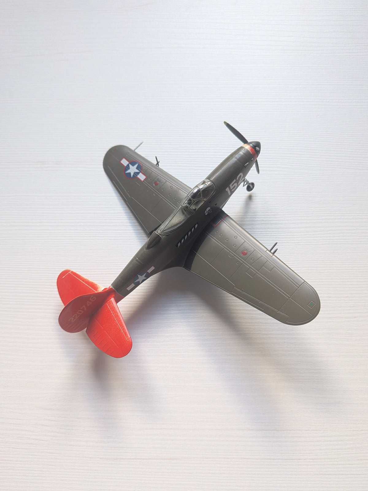 Hobby Master 1/72 P-39Q C E Ace Pilot "Bud" Anderson Old Crow Plane, See Details