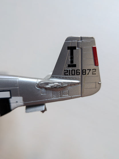 Easy Model WWII US P-51B Mustang Ace John F. Thornell Jr Aircraft - See Details
