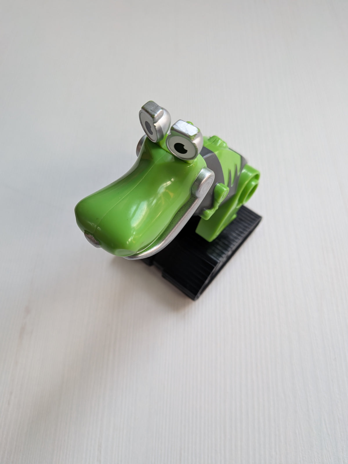 Nickelodeon Rusty Rivets Botasaur Racer Action Figure - Incomplete