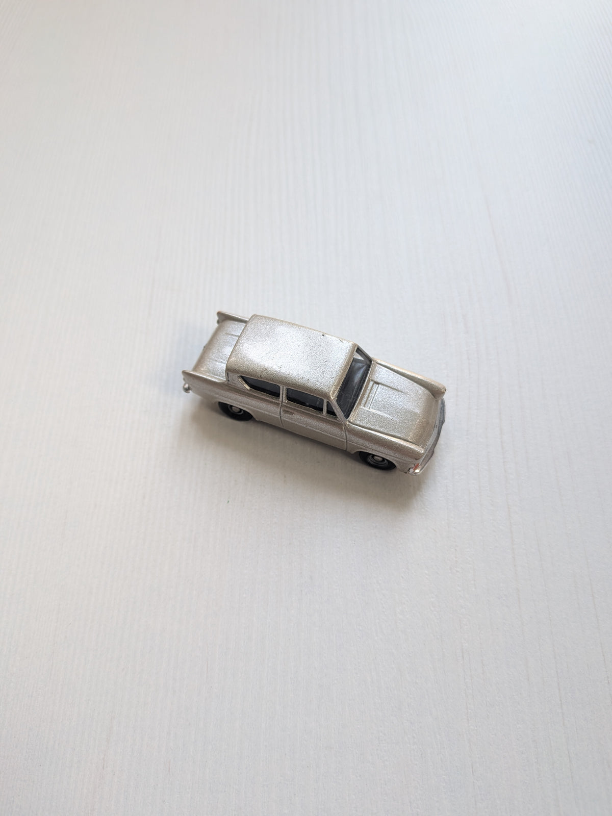 Corgi Trackside Silver Ford Anglia Saloon Miniature Die-Cast Car