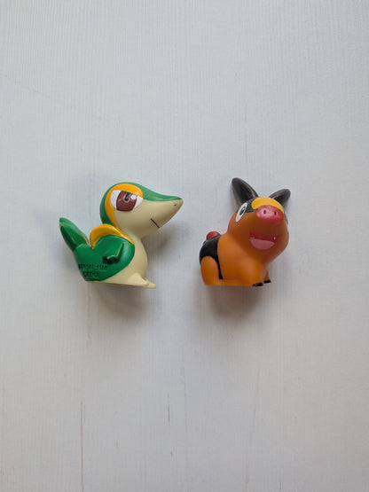 Snivy + Tepig Pokemon Small Figures/Finger Puppets - 2010 - Nintendo/Bandai