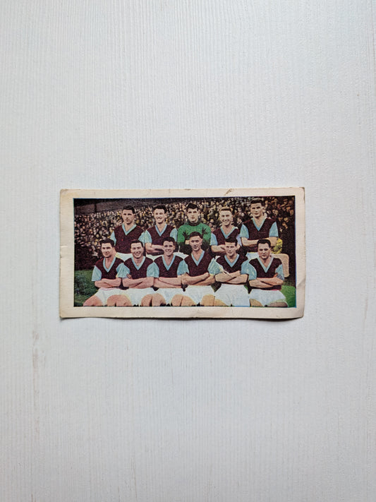 Vintage Soccer Bubble Gum Trading Card - Burnley FC No. 21 - 1960s