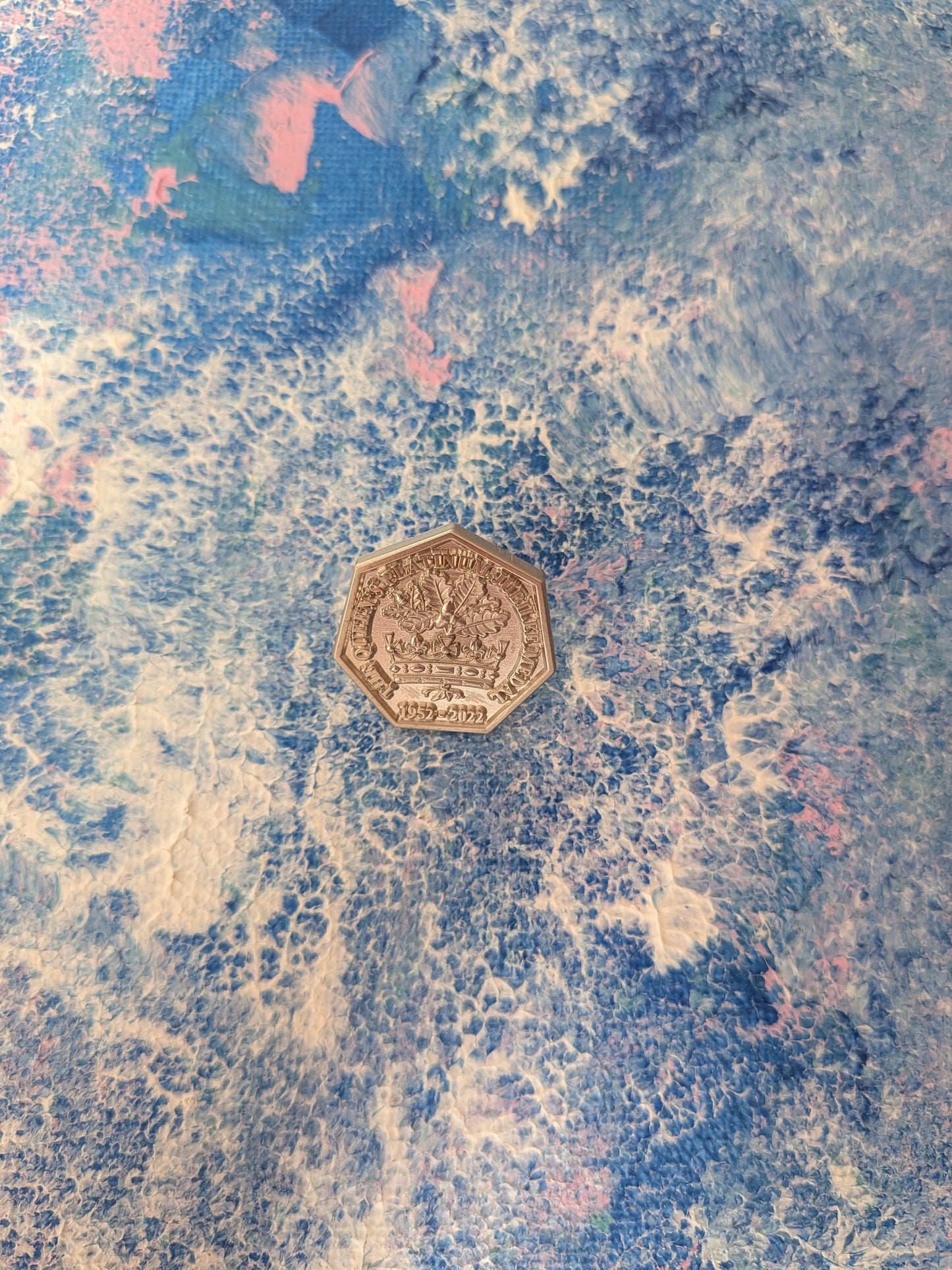 Queen's Platinum Jubilee 50p-Shaped Metal Pin Badge - 2002