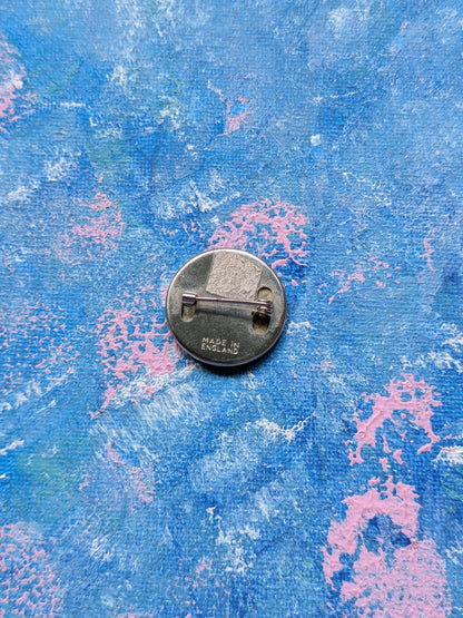 Vintage Shakespeare's Birthplace Stratford Upon Avon Badge - 1990s