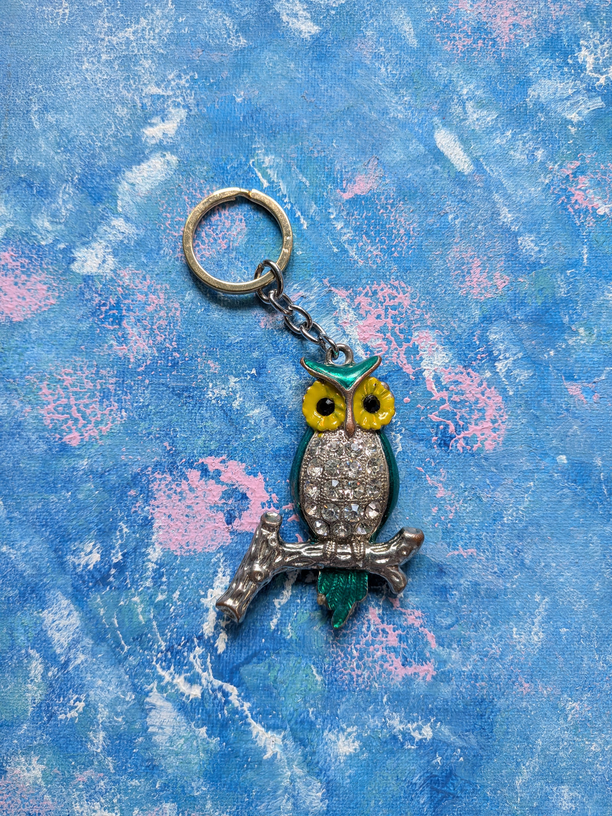 Vintage 00's/Y2K Style Metal Rhinestone Owl Keyring