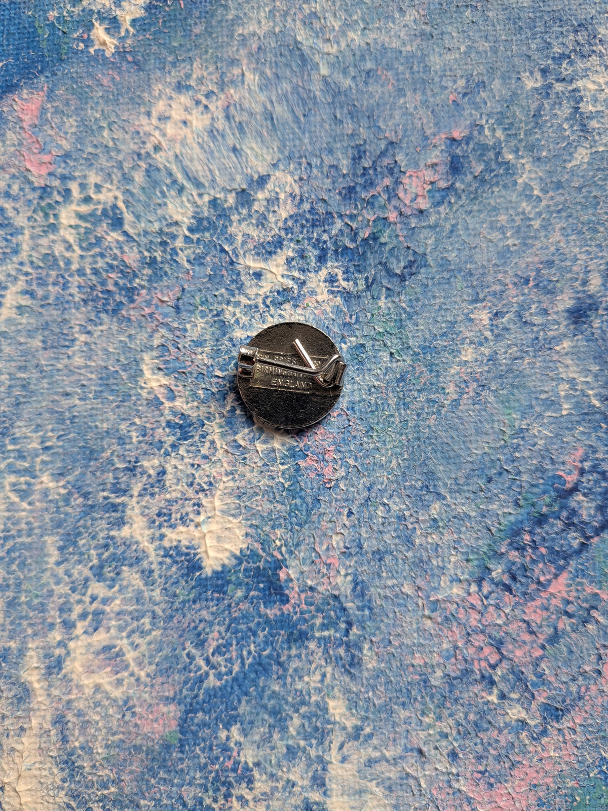 Vintage Black and Silver Coloured Peace Symbol/Hippie Logo Metal Badge