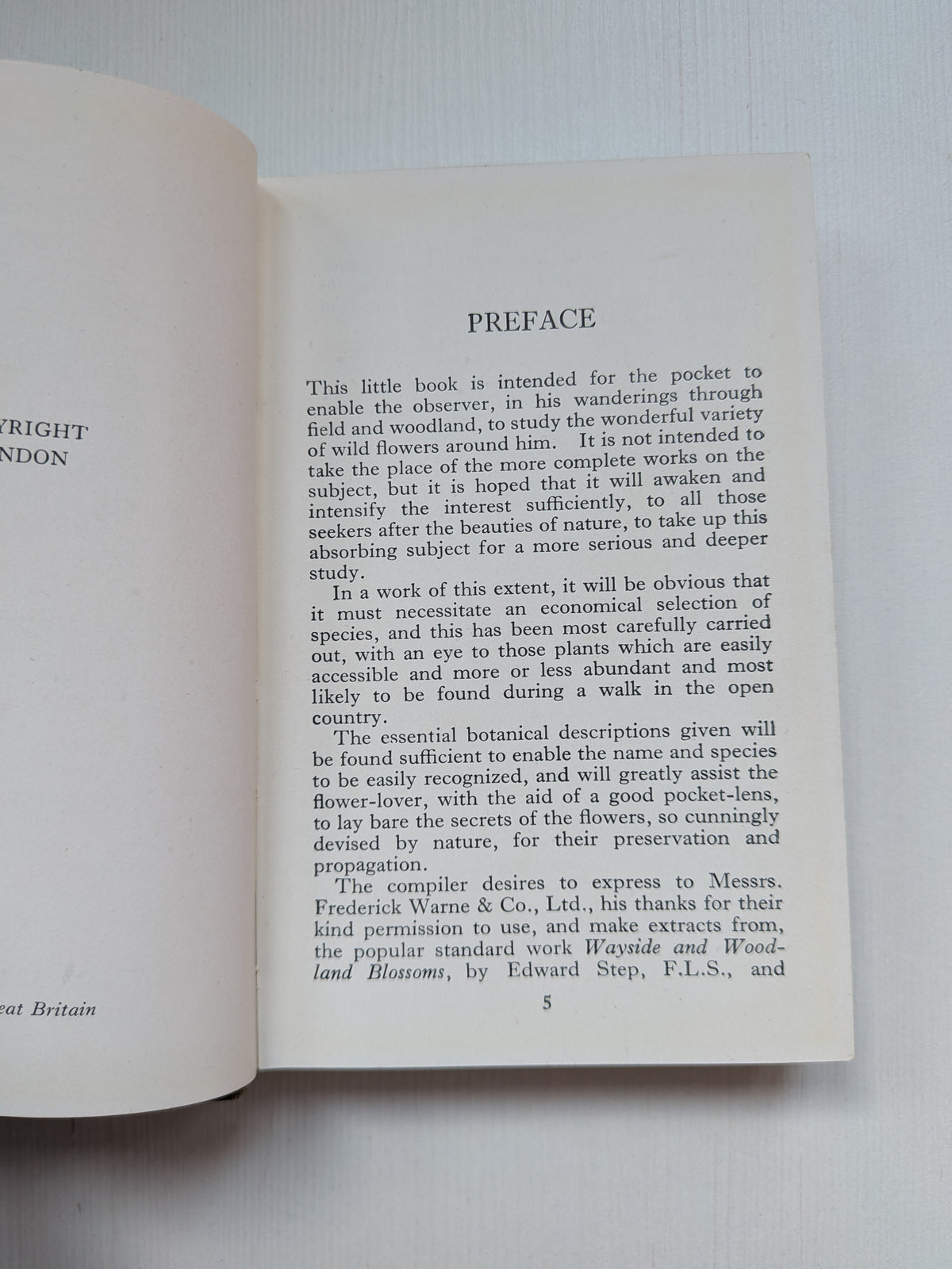 The Observer's Book of British Wild Flowers by W. J. Stokoe - 1941