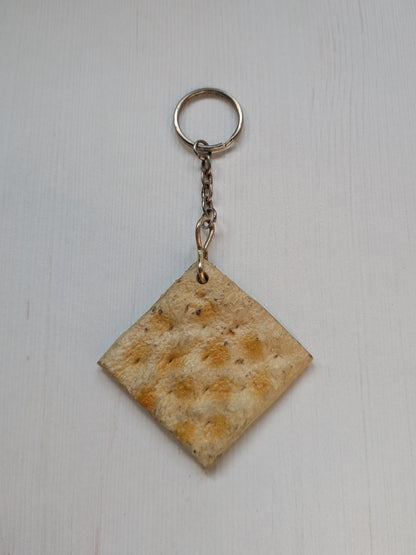 Vintage Plastic Cracker Novelty/Joke Keyring