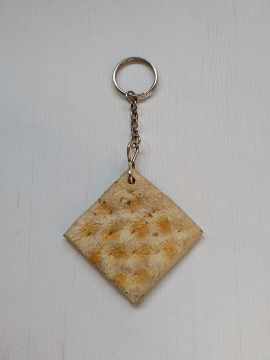 Vintage Plastic Cracker Novelty/Joke Keyring