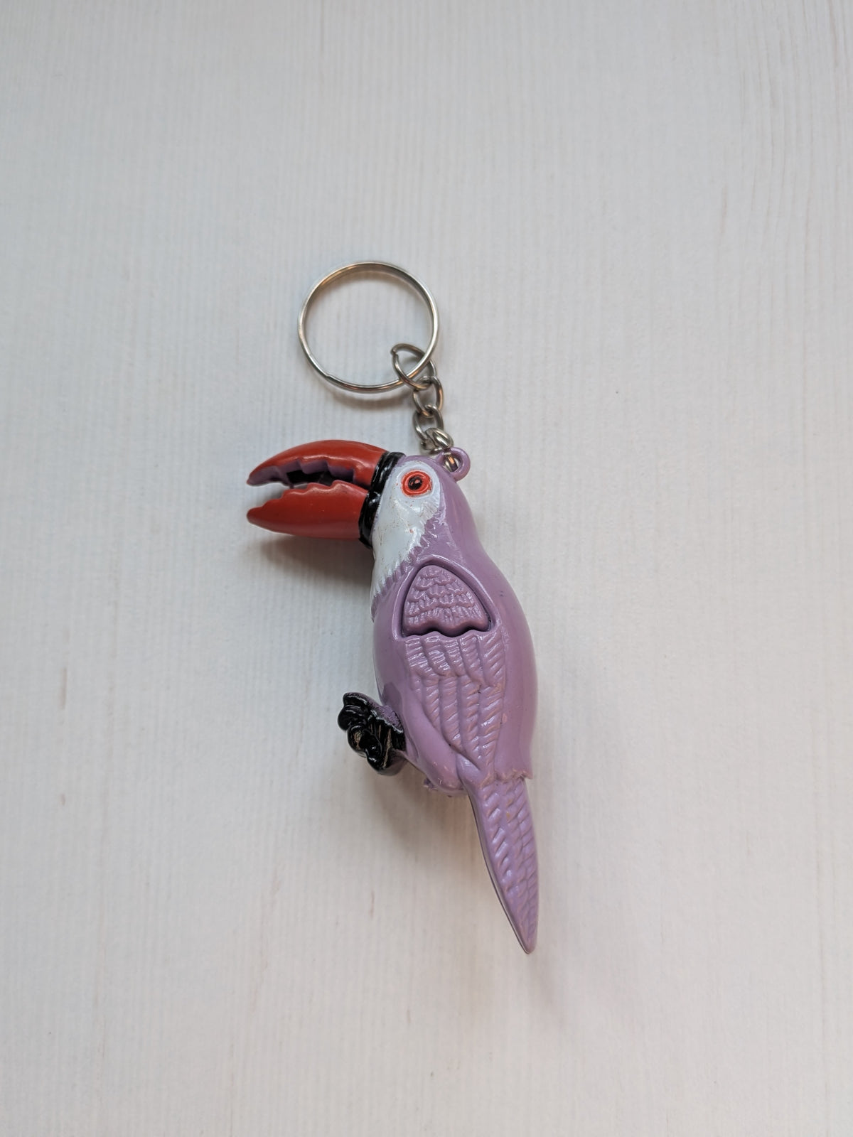 Vintage Lilac Toucan Bird Plastic Retro-Style Novelty Keyring