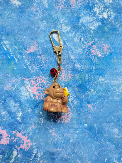 Vintage Monkey Eating Banana Cute Keyring/Keychain