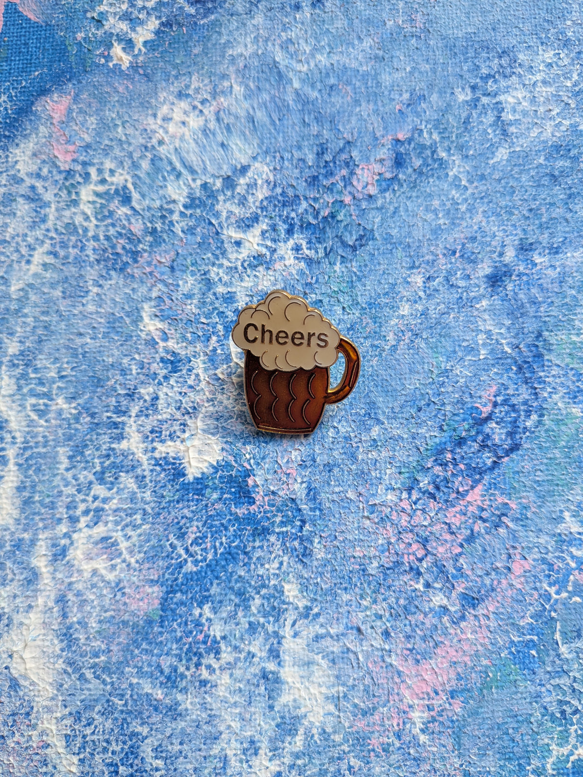 Vintage Beer Mug "Cheers" Slogan Enamel Pin Badge
