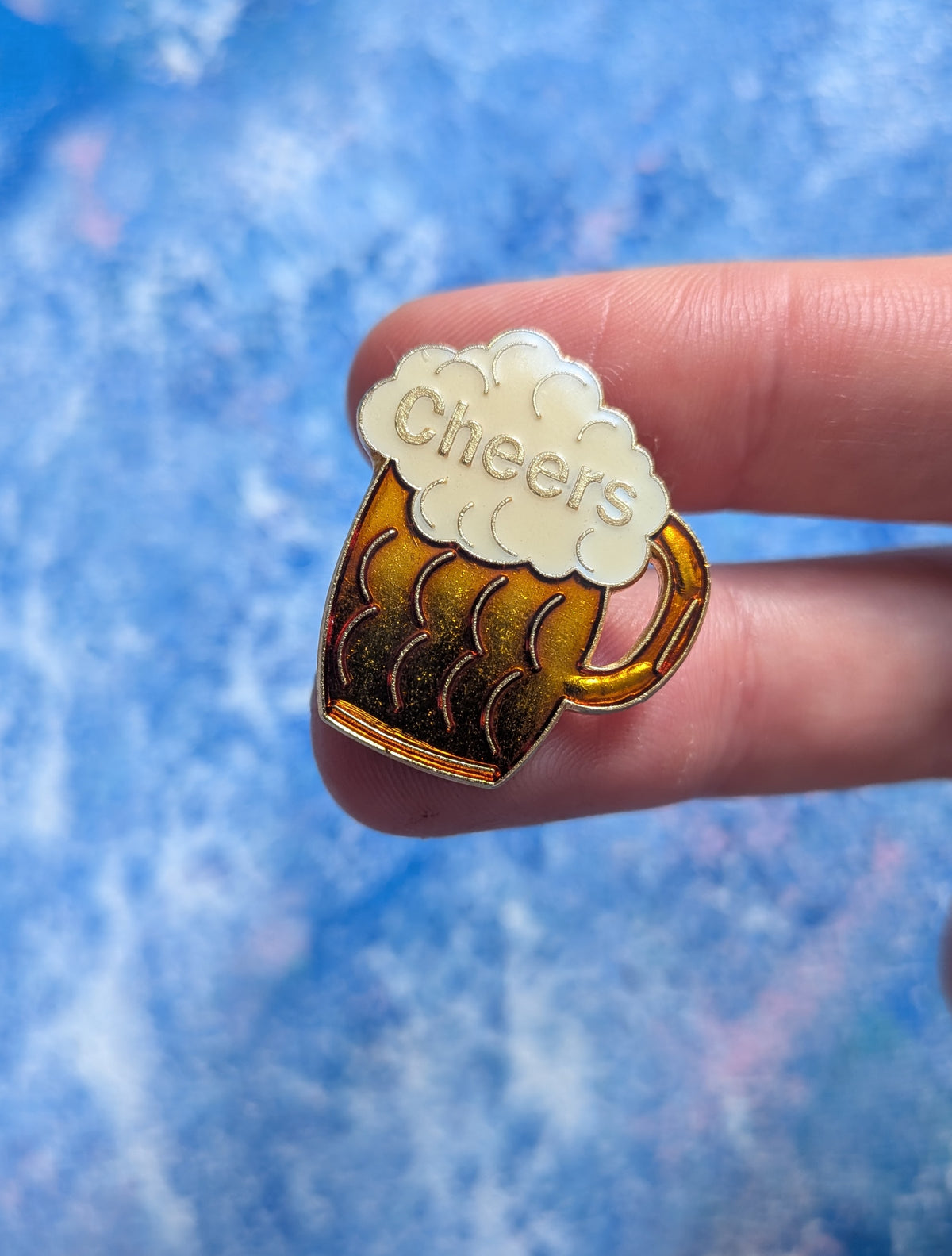 Vintage Beer Mug "Cheers" Slogan Enamel Pin Badge