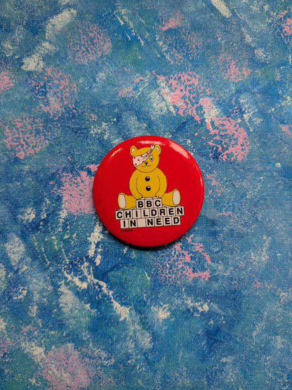Vintage Children In Need Pudsey Bear Badge - 1986 - BBC