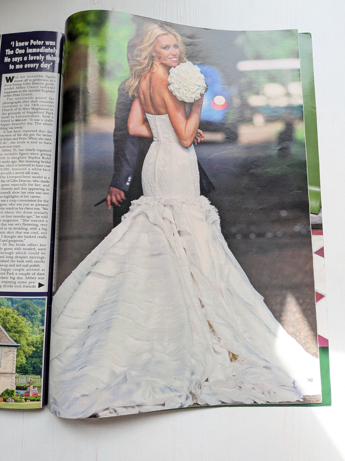 Hello! Magazine No. 1182 - 11th July 2011 - Monaco Royal Wedding/Kate Moss