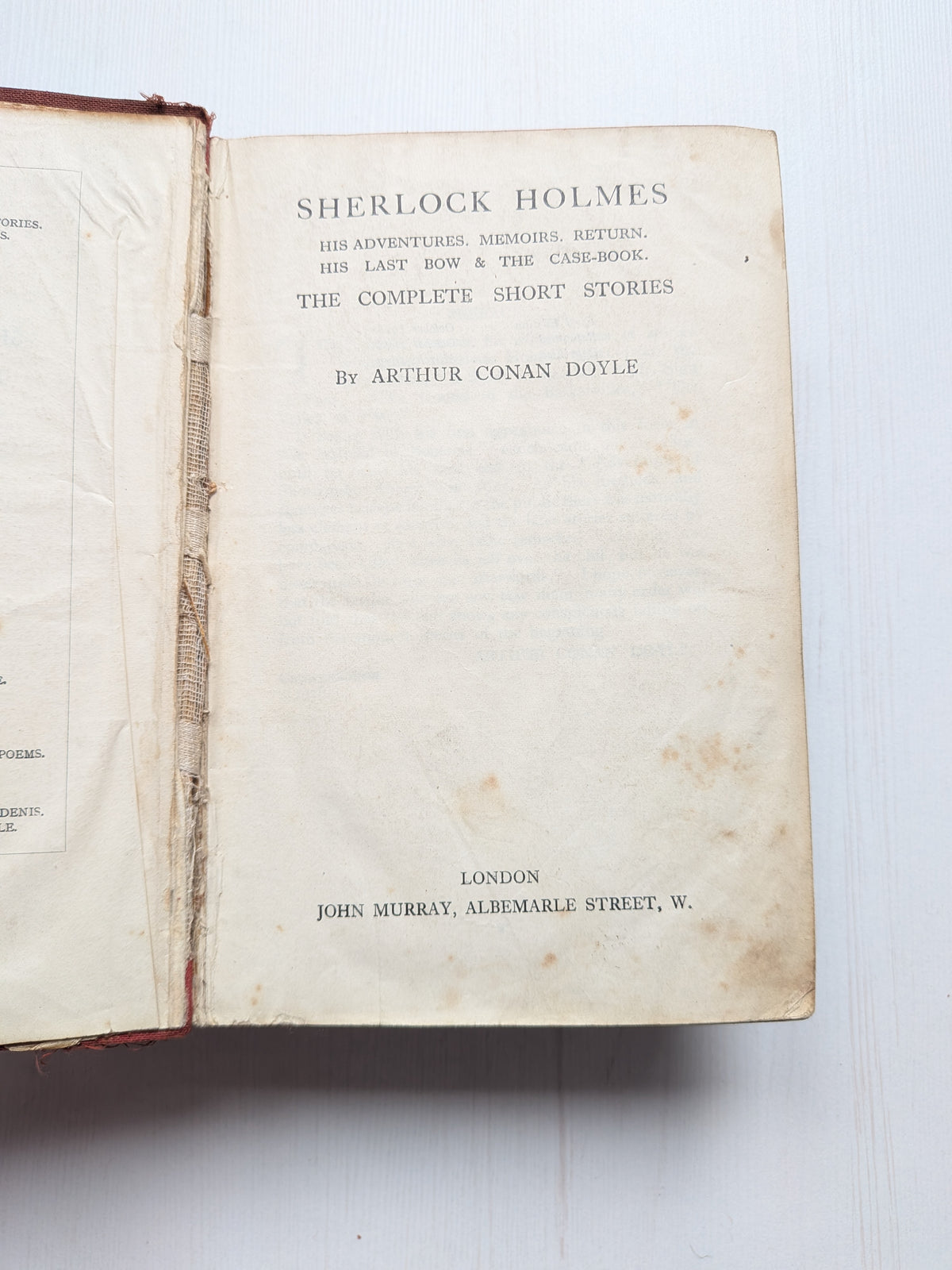 Sherlock Holmes: The Complete Short Stories by Arthur Conan Doyle - 1929