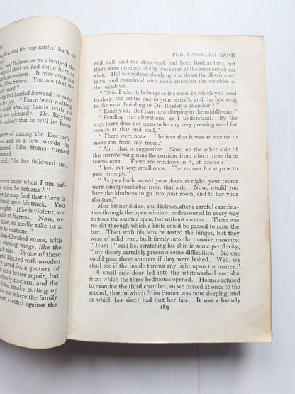Sherlock Holmes: The Complete Short Stories by Arthur Conan Doyle - 1929
