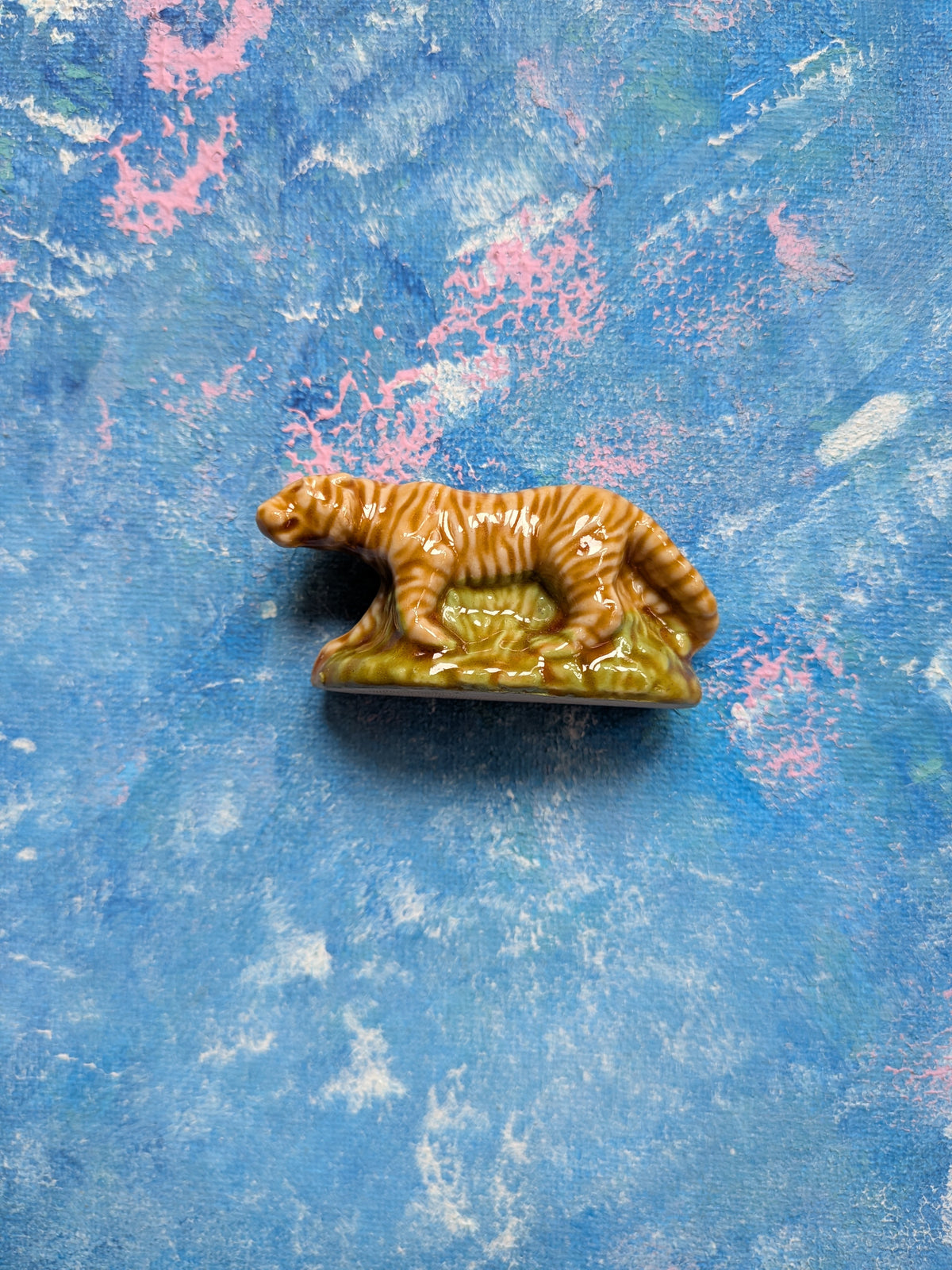 Wade Whimsies Whoppas Tiger Ceramic Small Figurine - 1976