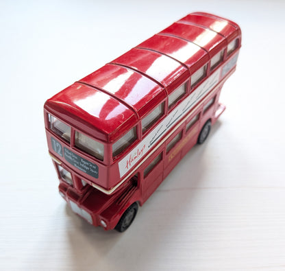 Hamley's Die-Cast London Bus No. 61051
