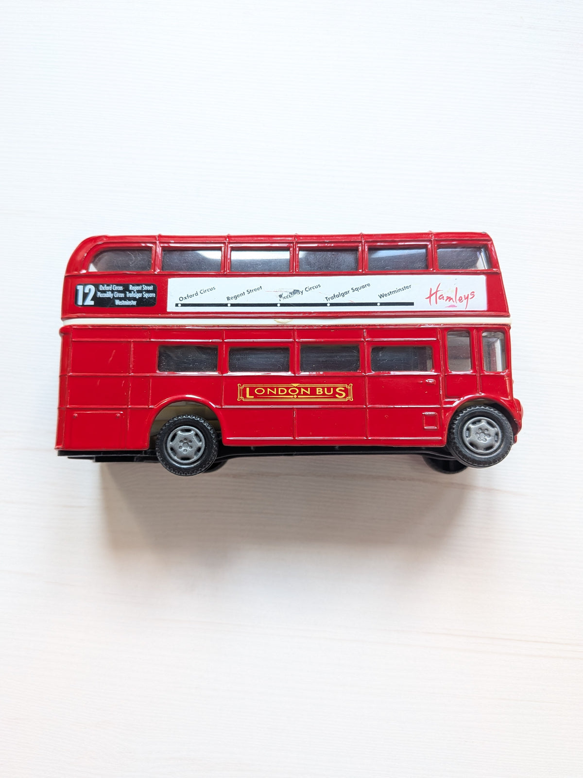 Hamley's Die-Cast London Bus No. 61051