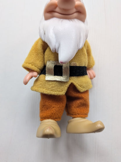 Vintage Snow White and the Seven Dwarfs Bashful Toy - Disney/Simba Toys