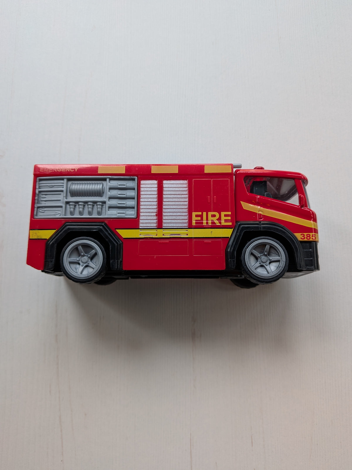 Teamsterz Fire Engine Toy - Electronics Not Working
