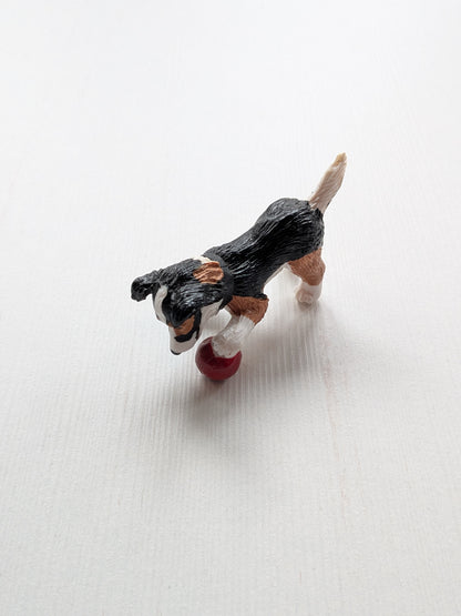 Vintage Puppy In My Pocket Tri-Colour Border Collie Figure - Playful Pups Set