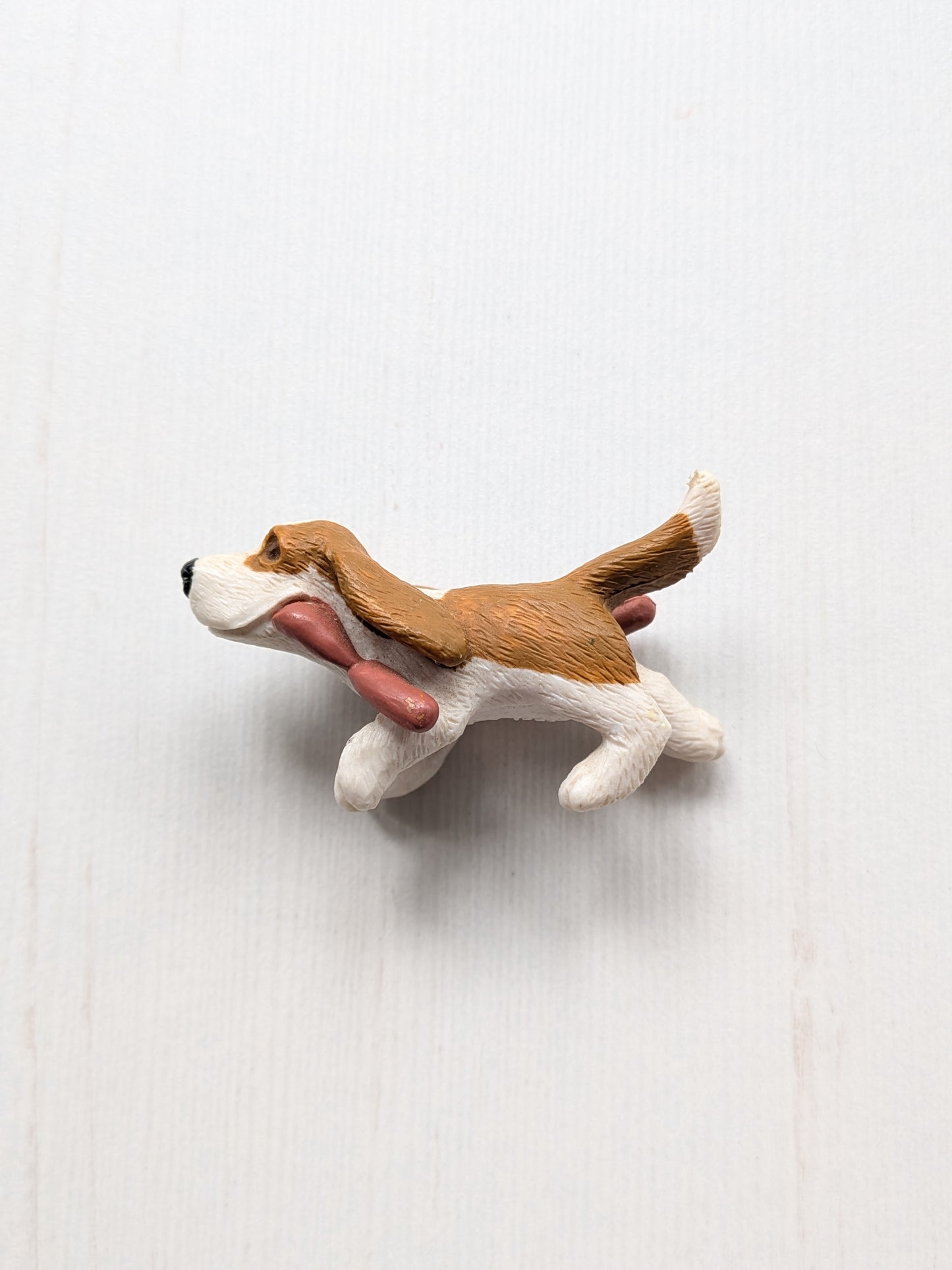 Vintage Puppy In My Pocket Basset Hound with Sausages Figure - 1994