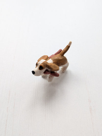 Vintage Puppy In My Pocket Basset Hound with Sausages Figure - 1994