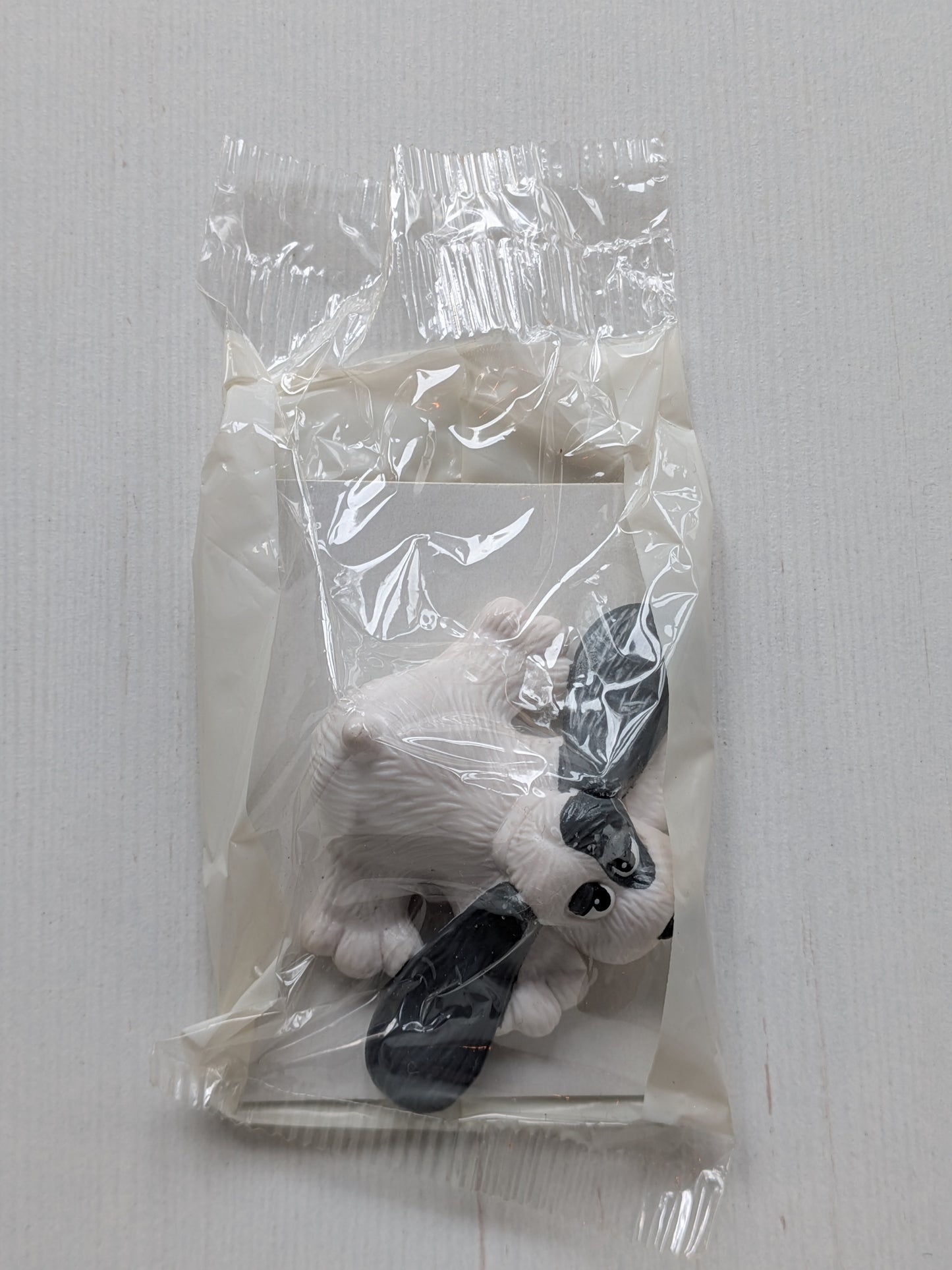 Vintage Pound Puppies Grey/White Puppy Cereal Toy - 1996 - Weetabix