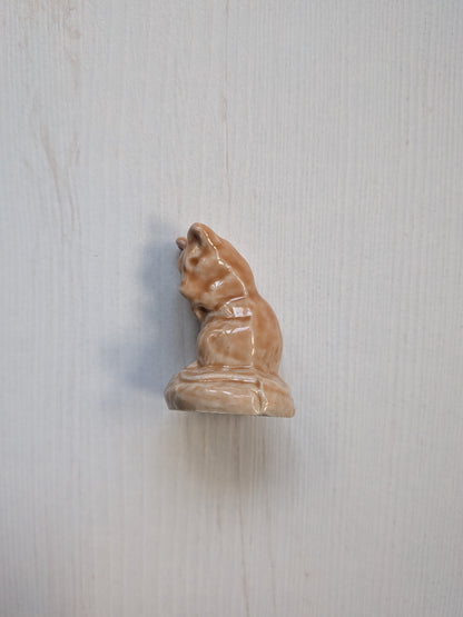 Wade Whimsies Mouse (Seated) Small Figurine