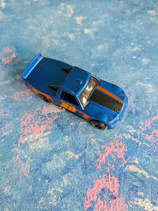 Hotwheels Circle Trucker #20 Blue Diecast Car - 2010