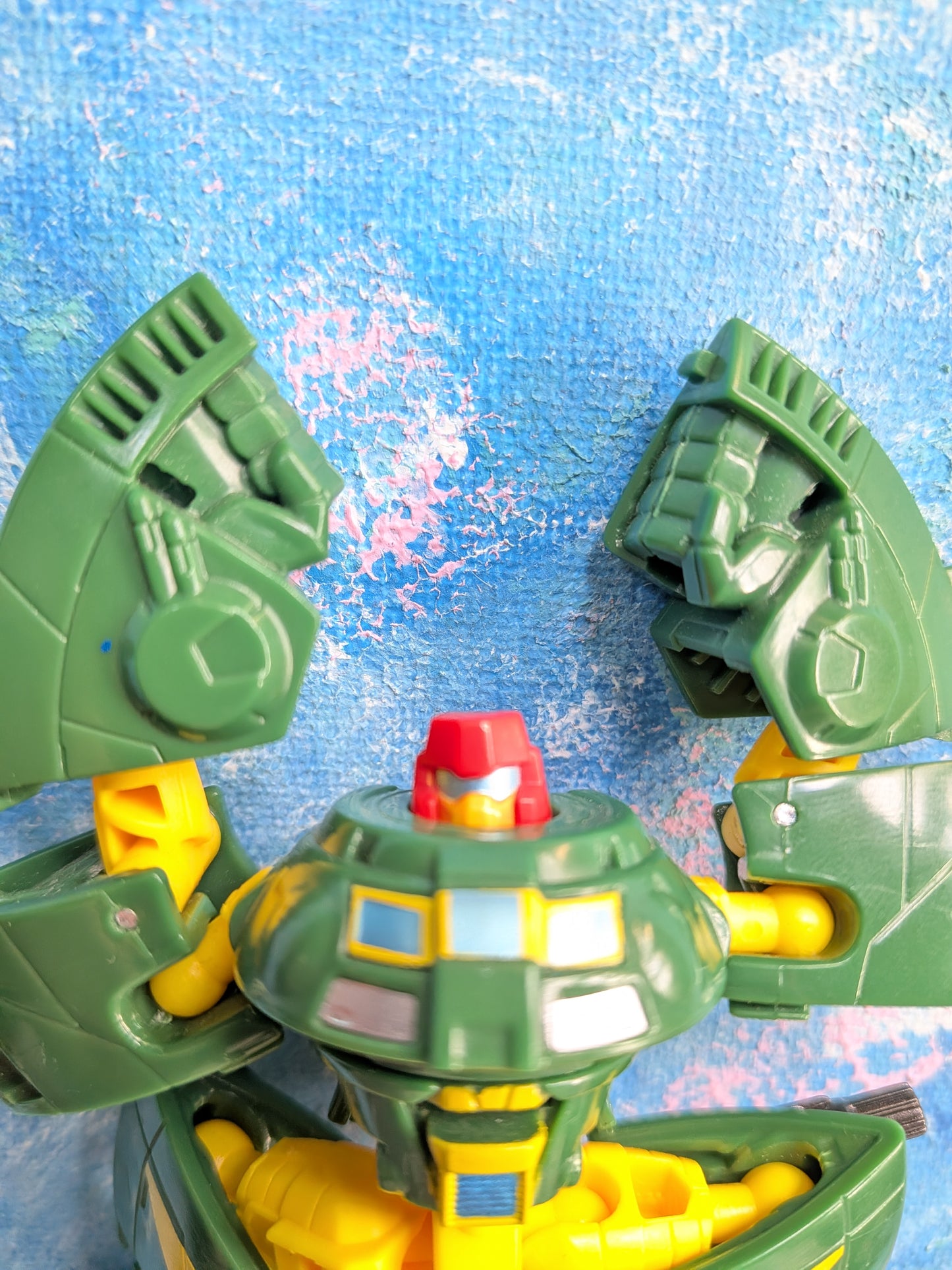 Transformers Generations Titans Return/Thrilling 30 Autobot Cosmos - 2016