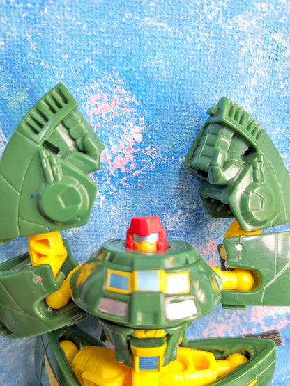 Transformers Generations Titans Return/Thrilling 30 Autobot Cosmos - 2016