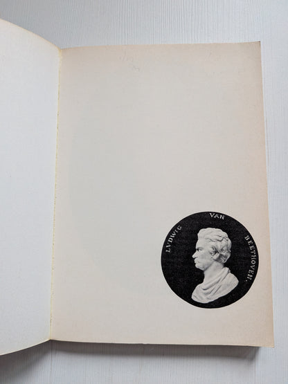 Beethoven: A Documentary Study by H. C. Robbins Landon - 1974, Thames and Hudson