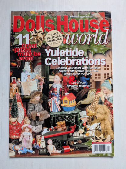 Dolls House World Magazine Issue 135 - December 2003 - Christmas Issue