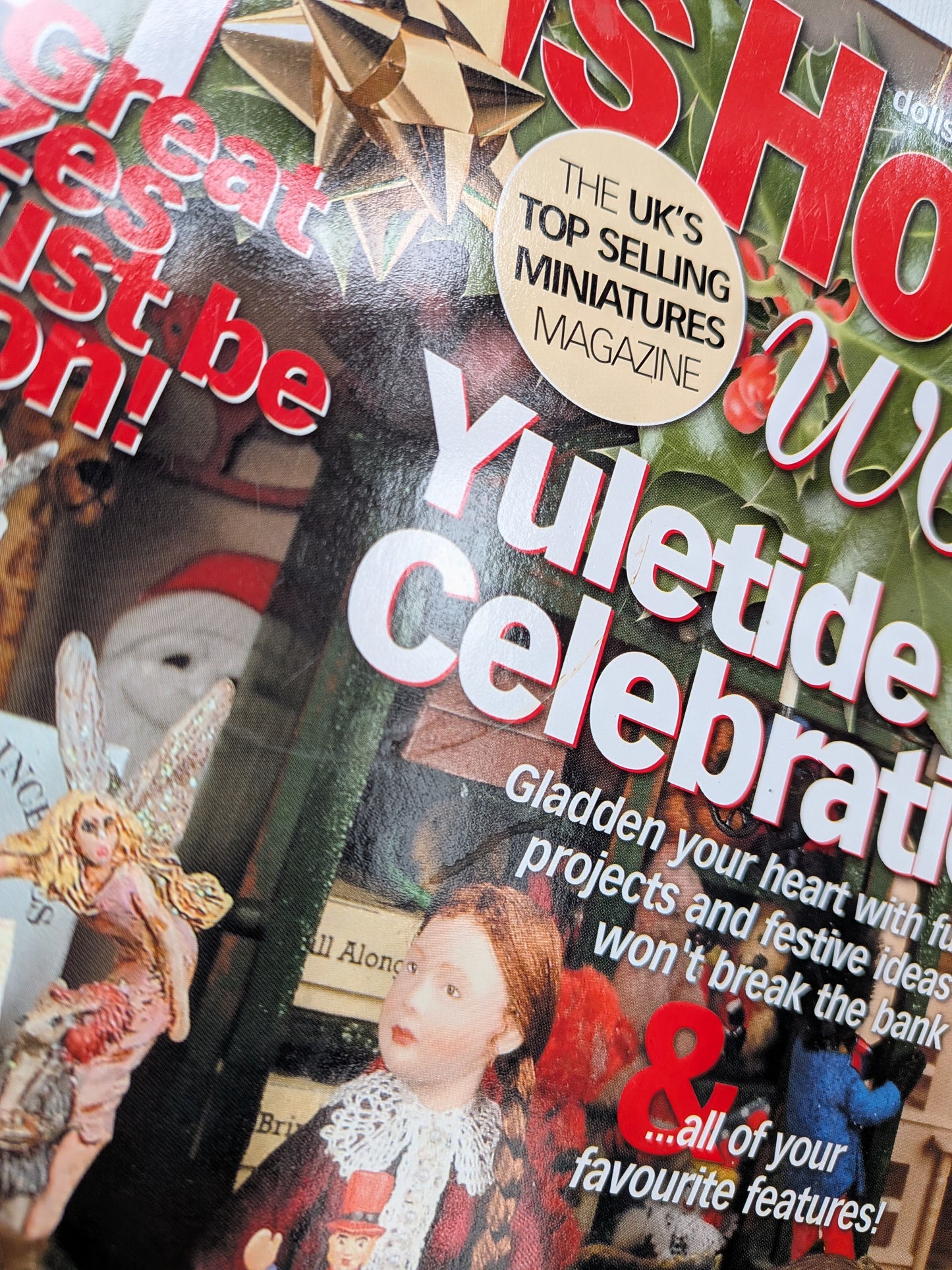 Dolls House World Magazine Issue 135 - December 2003 - Christmas Issue