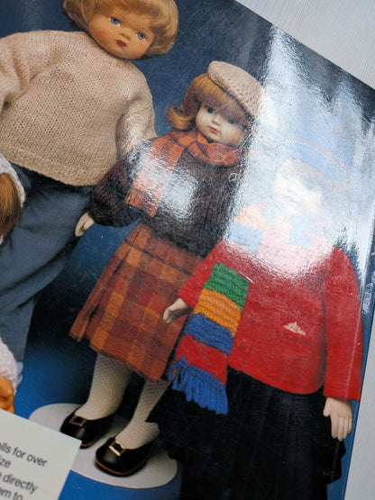 The Dolls Dressmaker: The Complete Pattern Book by Venus A. Dodge - 1991 - David & Charles