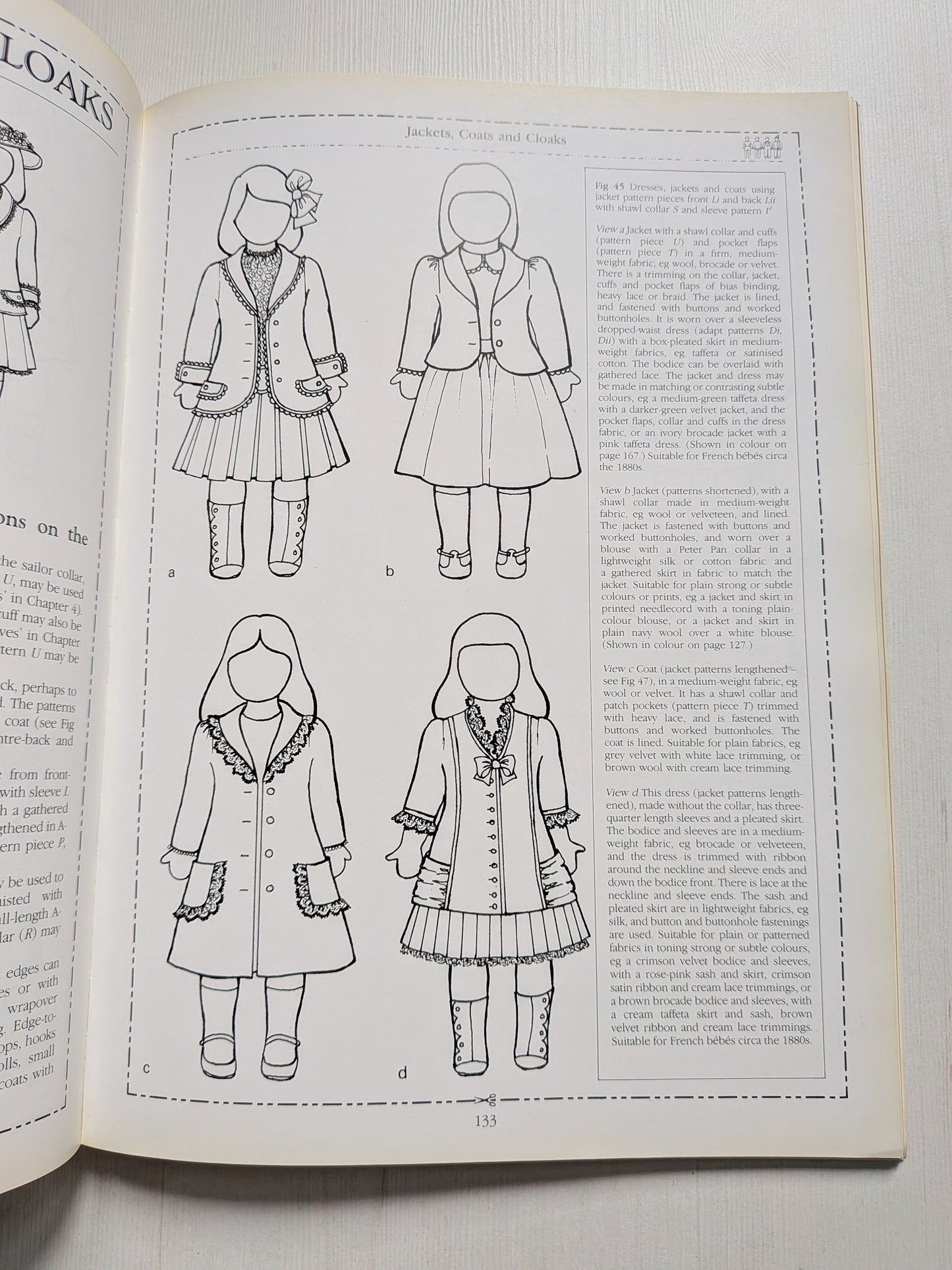 The Dolls Dressmaker: The Complete Pattern Book by Venus A. Dodge - 1991 - David & Charles