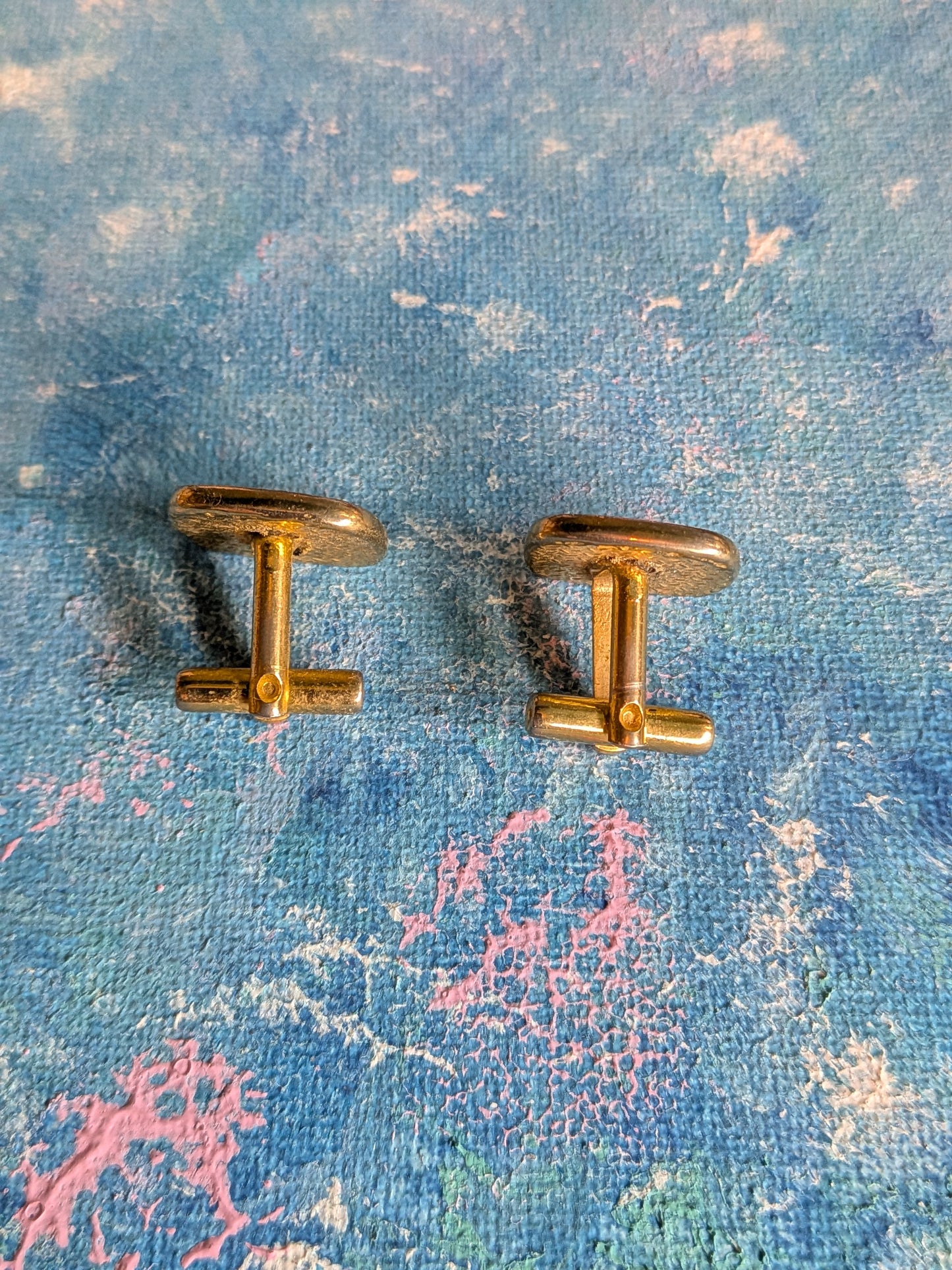 Vintage Gold Tone Cufflinks with Mother of Pearl/Dark Shell Checkered Inlay