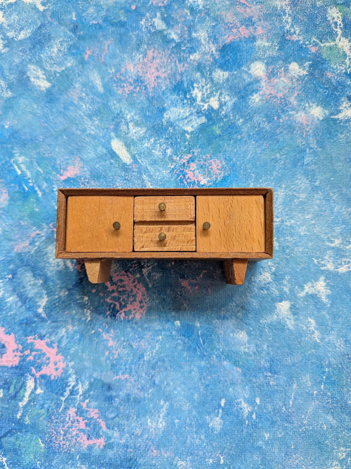 Vintage Dolls House Wooden Sideboard Cabinet with Opening Doors