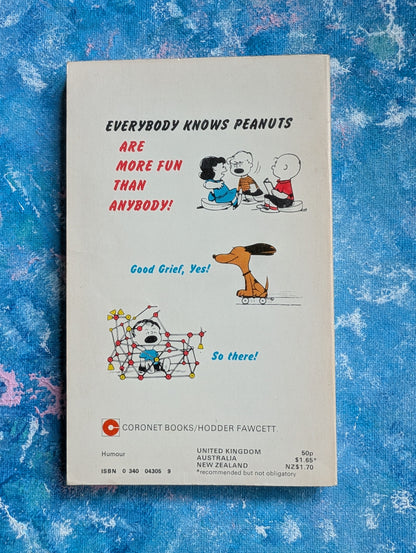 Fun With Peanuts by Charles M. Schulz - 1976 - Coronet