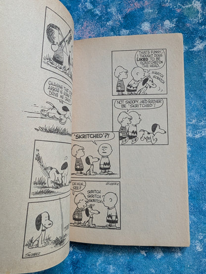 Here Comes Snoopy by Charles M. Schulz - 1976 - Coronet
