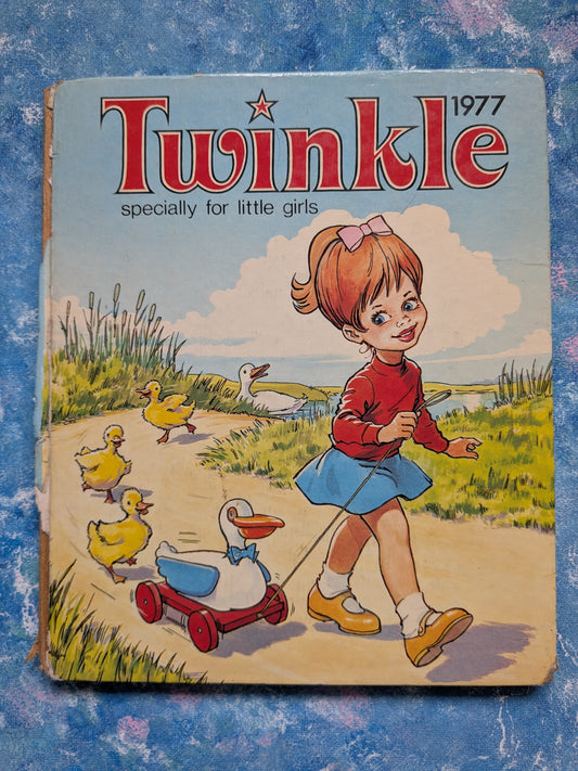 Twinkle Annual 1977 - DC Thomson & Co Ltd