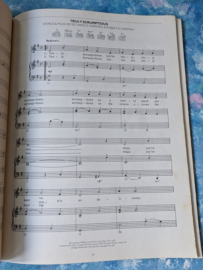 New Songs for Children: Piano & Guitar Music Book - 1982 - Wise Publications