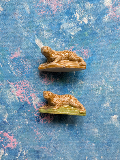 Wade Whimsies Leopards x2 Small Figurines Bundle
