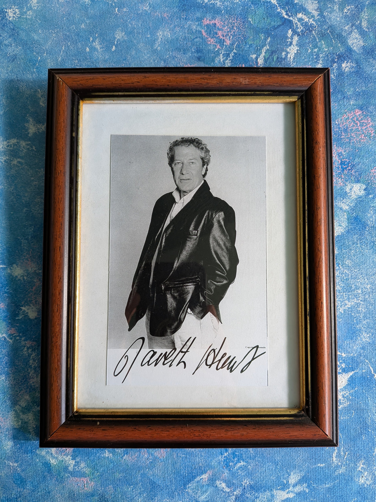 Vintage Gareth Hunt Autographed Photo in Frame - The New Avengers Actor
